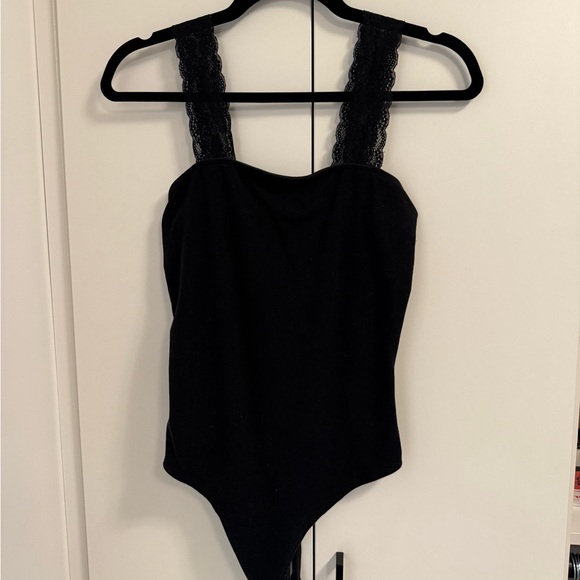 AE Lace Strap Bodysuit Aerie Womens Medium - Picture 1 of 3
